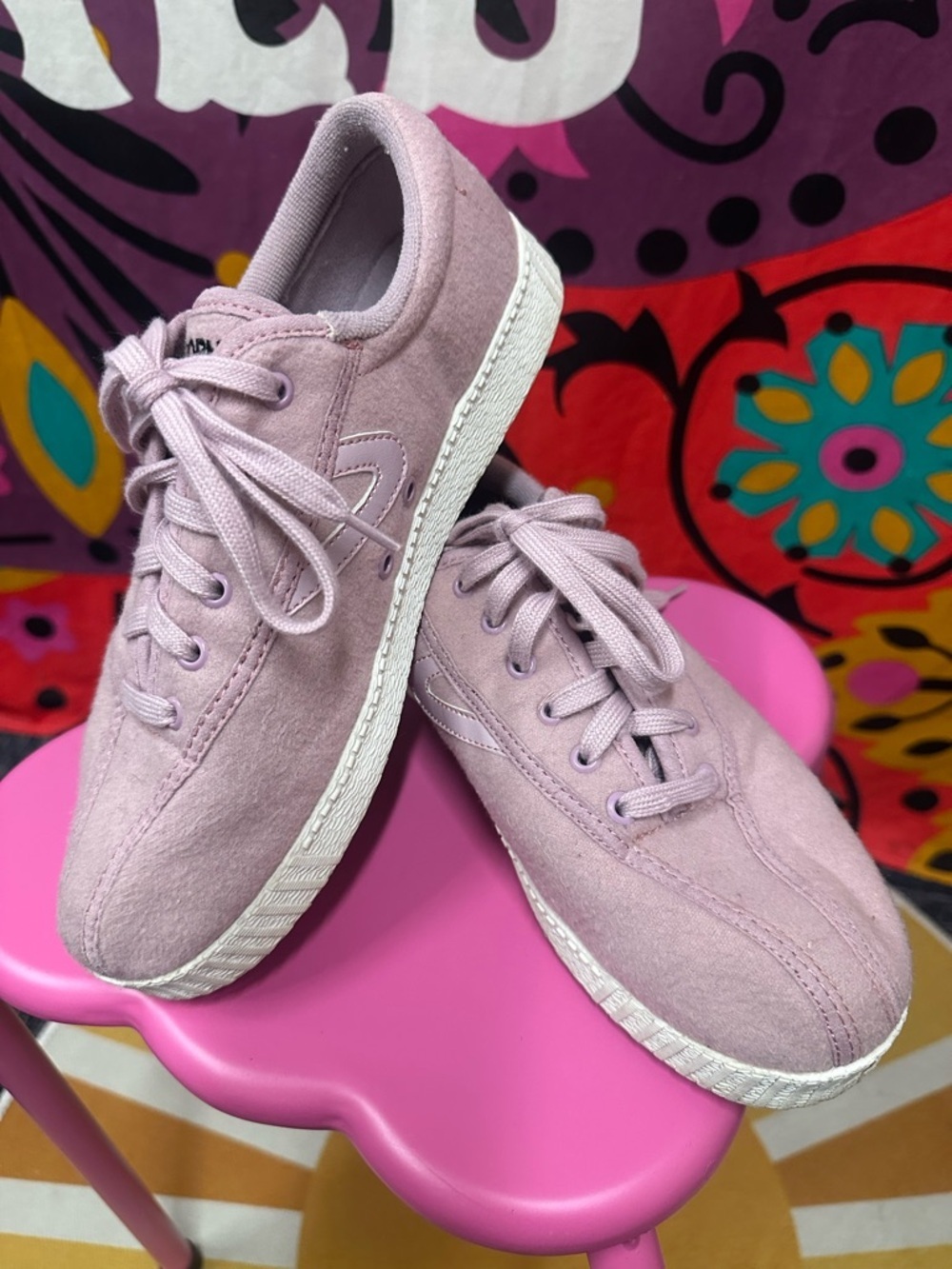 TRETORN Women’s pink/purple tennis shoes sz 7